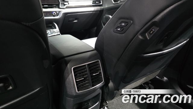 Kia Sportage Hybrid (V) Nobleless 2WD 2022 — фото 31