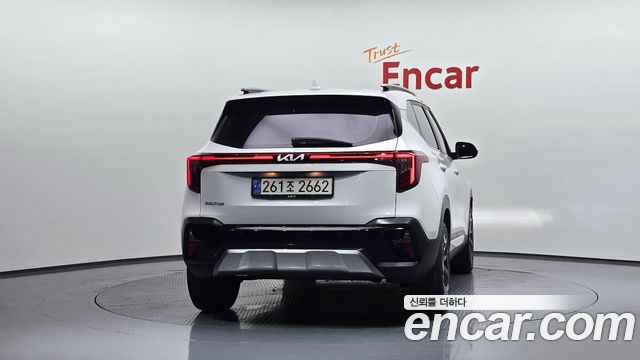 Kia Seltos Gasoline 1.6 Turbo 2WD Signature 2023 — фото 4