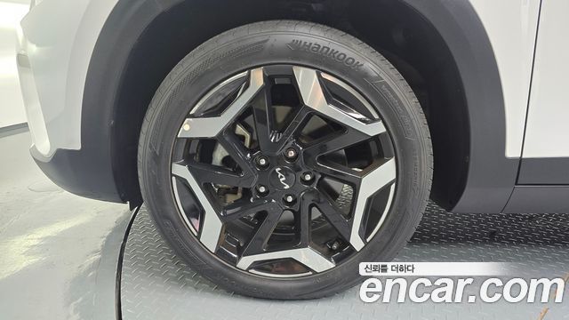 Kia Seltos Gasoline 1.6 Turbo 2WD Signature 2023 — фото 5