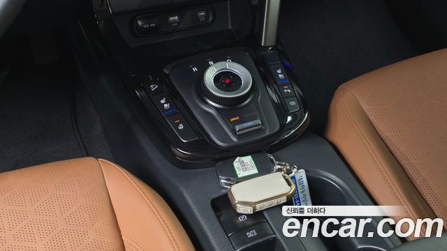 Kia Seltos Gasoline 1.6 Turbo 2WD Signature 2023 — фото 9