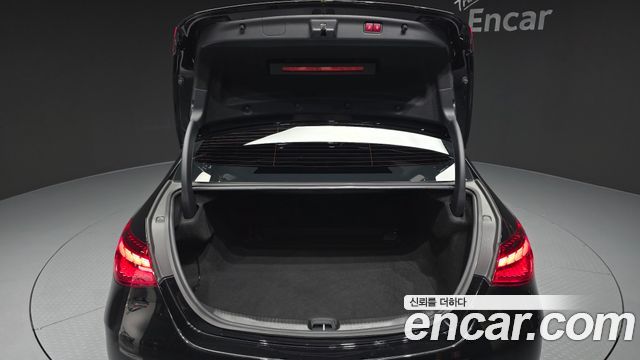 Mercedes-Benz C-Class (W206) C300 4MATIC AMG Line 2023 — фото 20