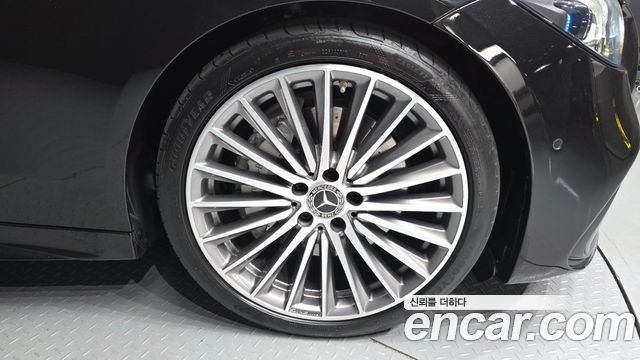 Mercedes-Benz C-Class (W206) C300 4MATIC AMG Line 2023 — фото 21