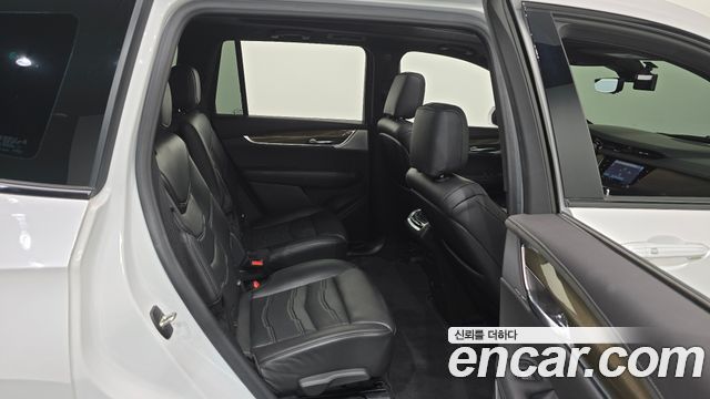 Cadillac XT6 3.6 Sport 2020 — фото 11