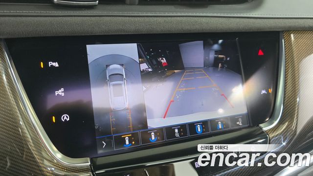Cadillac XT6 3.6 Sport 2020 — фото 15