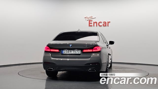 BMW 5 Series (G30) 520i M Sport 2022 — фото 4