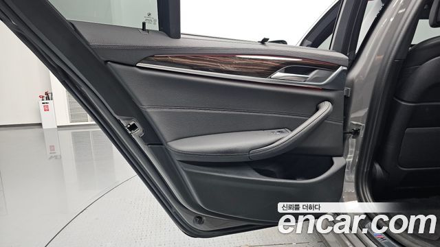 BMW 5 Series (G30) 520i M Sport 2022 — фото 25