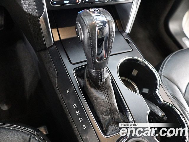 Ford Explorer 2.3 Limited 4WD 5th 2018 — фото 8