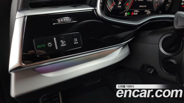 Audi Q8 (4M) 55 TFSI Quattro Premium 2026 — фото 30