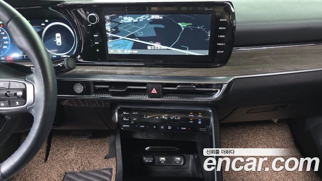 Kia K5 (III) 2.0 Noblesse 2023 — фото 14