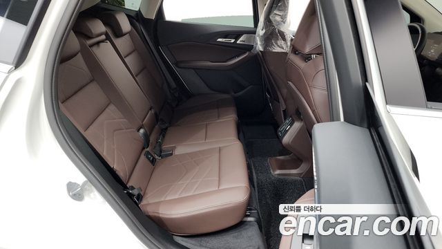 BMW 2 Series Active Tourer (U06) 220i Luxury 2025 — фото 11