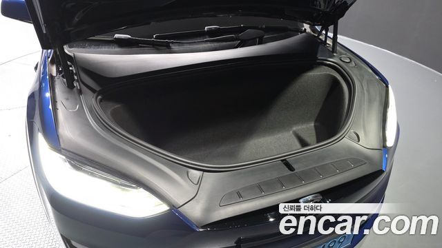 Tesla Model X AWD 2023 — фото 6