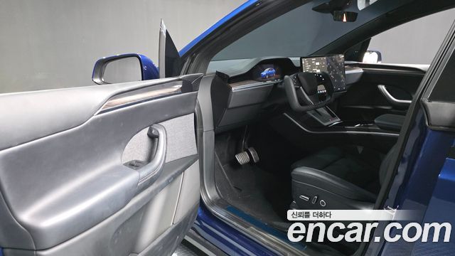 Tesla Model X AWD 2023 — фото 10