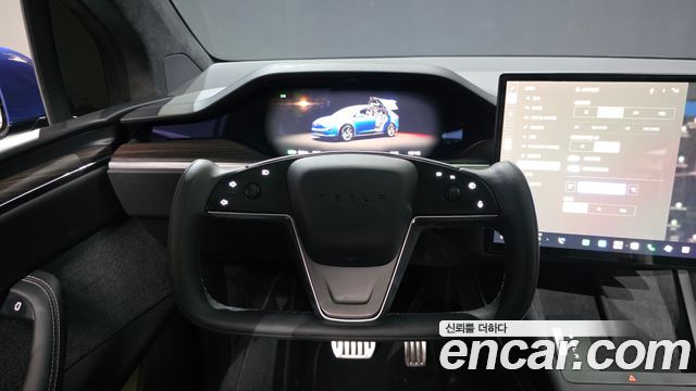 Tesla Model X AWD 2023 — фото 17
