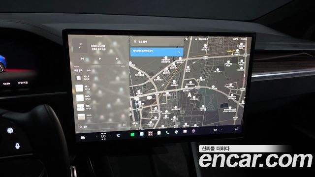 Tesla Model X AWD 2023 — фото 18