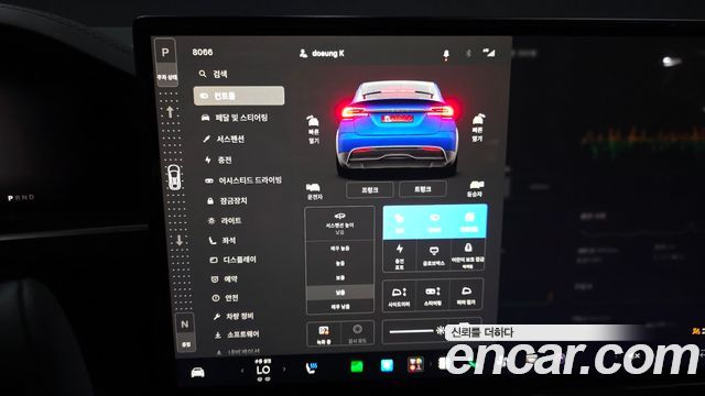 Tesla Model X AWD 2023 — фото 36