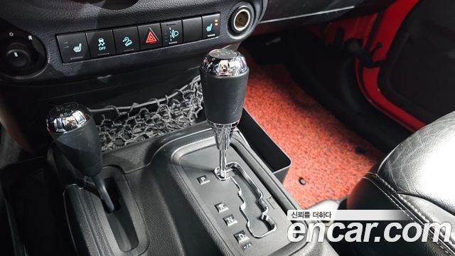 Jeep Wrangler (JK) 2.8 Diesel Sahara 4Door 2015 — фото 9