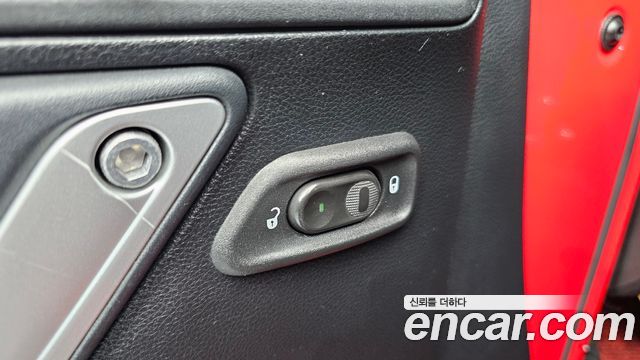 Jeep Wrangler (JK) 2.8 Diesel Sahara 4Door 2015 — фото 27