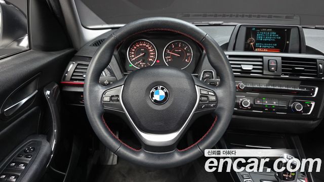BMW 1 Series (F20) 118d Sport 5Door 2015 — фото 18