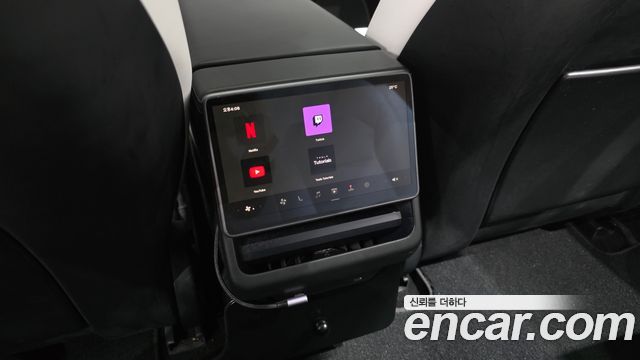 Tesla Model 3 RWD 2024 — фото 19