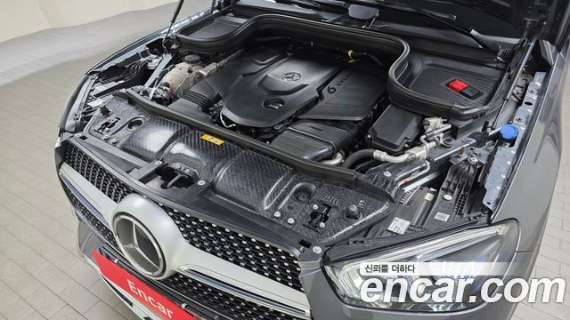 Mercedes-Benz GLE-Class (W167) GLE400d 4MATIC Coupe 2023 — фото 6