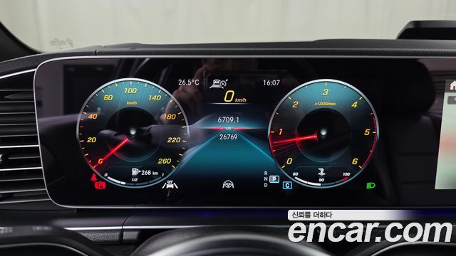 Mercedes-Benz GLE-Class (W167) GLE400d 4MATIC Coupe 2023 — фото 8