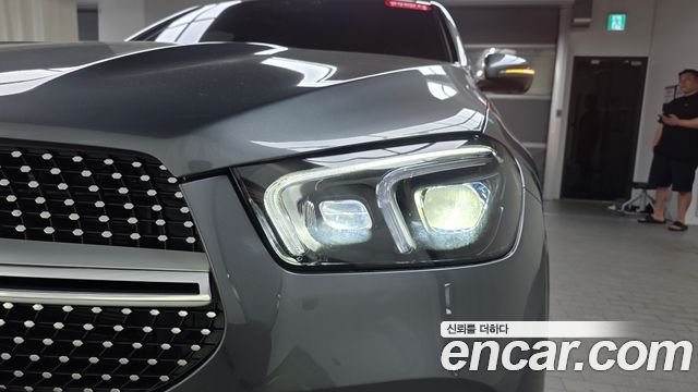 Mercedes-Benz GLE-Class (W167) GLE400d 4MATIC Coupe 2023 — фото 22