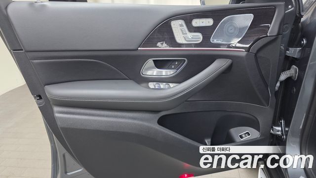 Mercedes-Benz GLE-Class (W167) GLE400d 4MATIC Coupe 2023 — фото 24