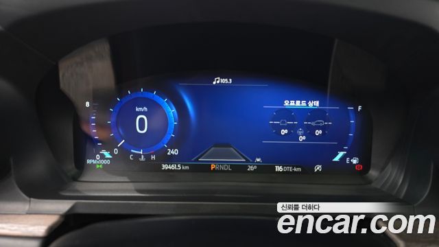 Ford Explorer (VI) 3.0 Platinum 4WD 2022 — фото 8