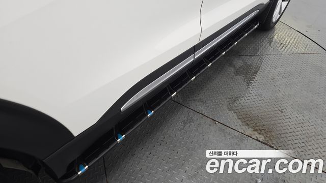 Ford Explorer (VI) 3.0 Platinum 4WD 2022 — фото 28