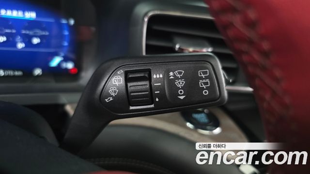 Ford Explorer (VI) 3.0 Platinum 4WD 2022 — фото 31