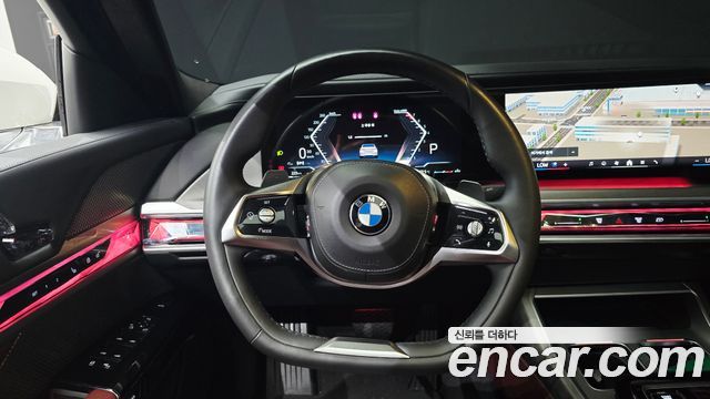 BMW 7 Series (G70) 740i sDrive Design Pure Excellence Individual 2023 — фото 13