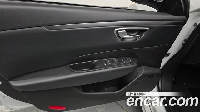 Renault Korea SM6 2.0 GDe SE 2019 — фото 31
