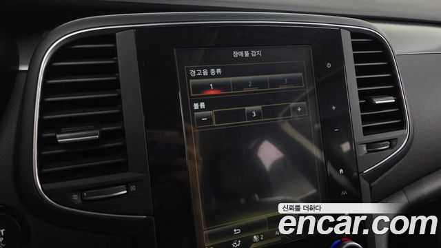 Renault Korea SM6 2.0 GDe SE 2019 — фото 32
