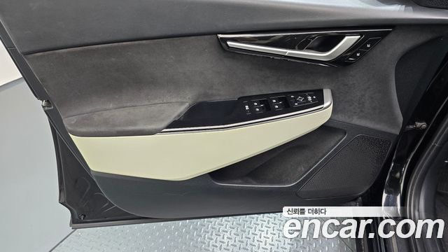 Kia EV6 Long Range 4WD GT Line 2022 — фото 24