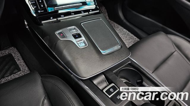 Hyundai Grandeur (IG) 3.0 LPi Rent Car Modern 2022 — фото 9