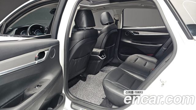 Hyundai Grandeur (IG) 3.0 LPi Rent Car Modern 2022 — фото 11