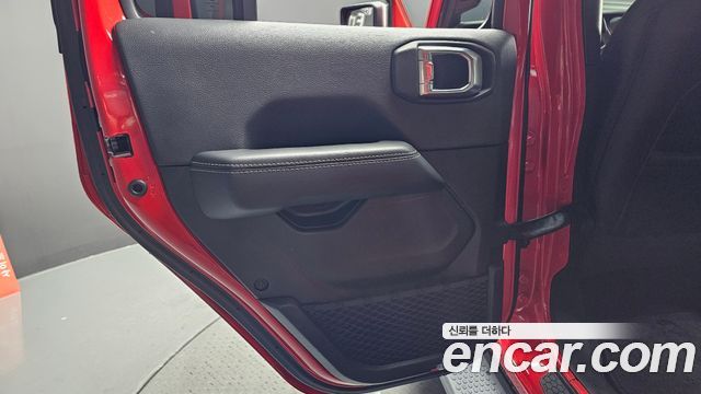 Jeep Wrangler (JL) 2.0 Overland Power Top 4Door 2021 — фото 25