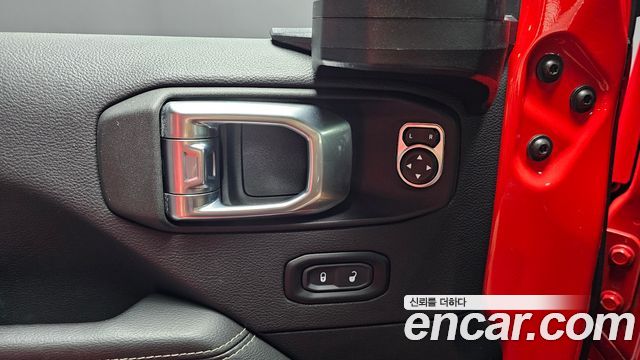 Jeep Wrangler (JL) 2.0 Overland Power Top 4Door 2021 — фото 27