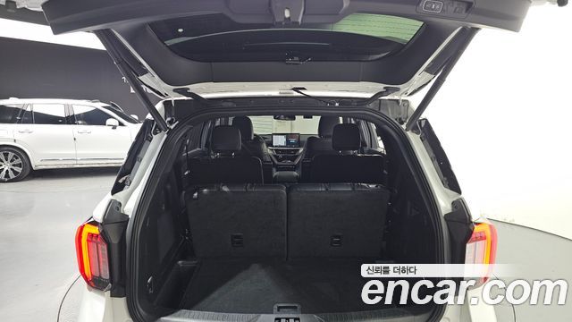 Ford Explorer (VI) 2.3 ST-Line 4WD 2025 — фото 20