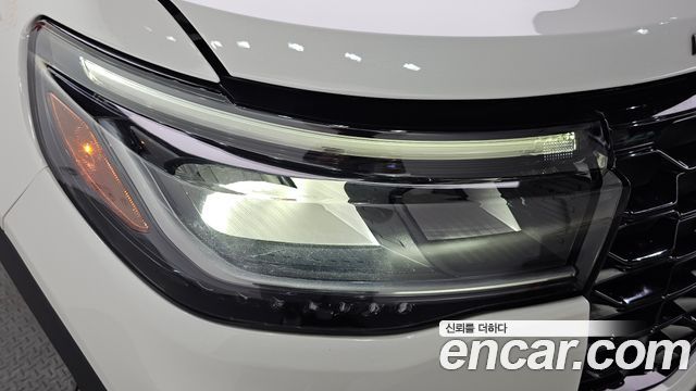 Ford Explorer (VI) 2.3 ST-Line 4WD 2025 — фото 22