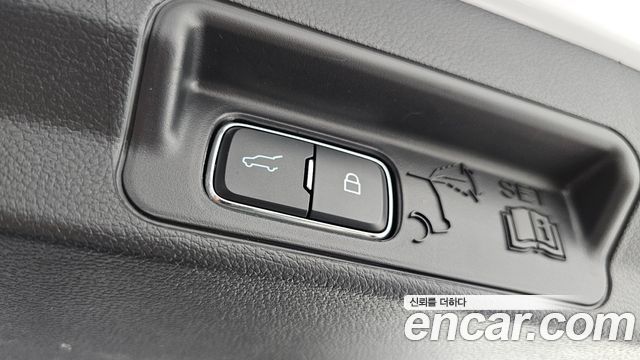 Ford Explorer (VI) 2.3 ST-Line 4WD 2025 — фото 27