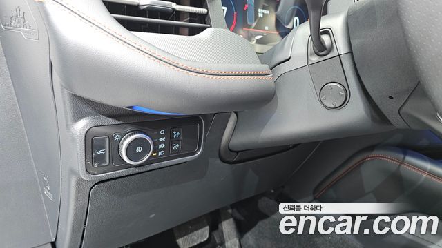Ford Explorer (VI) 2.3 ST-Line 4WD 2025 — фото 30