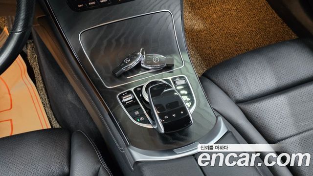 Mercedes-Benz GLC-Class (X253) GCL300 4MATIC Coupe 2019 — фото 9
