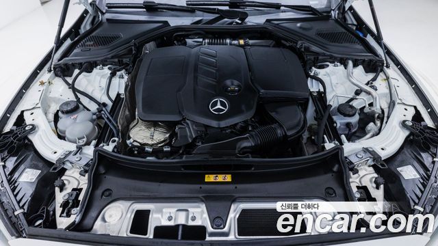 Mercedes-Benz E-Class (W214) E220d 4MATIC Exclusive 2024 — фото 6