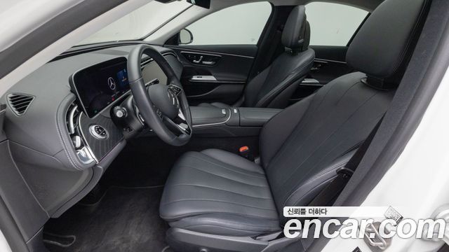 Mercedes-Benz E-Class (W214) E220d 4MATIC Exclusive 2024 — фото 18