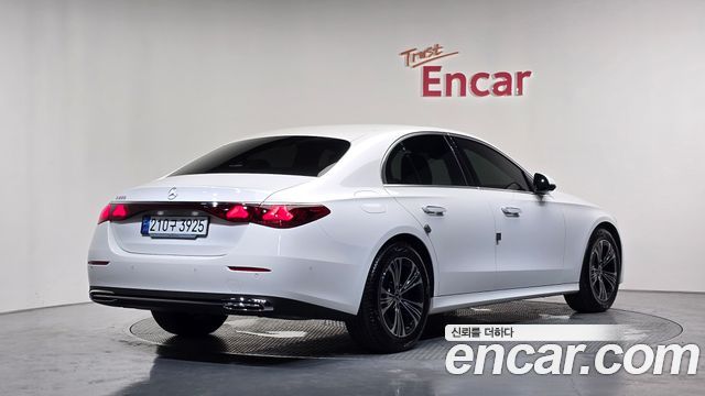 Mercedes-Benz E-Class (W214) E200 Avantgarde Limited 2025 — фото 2
