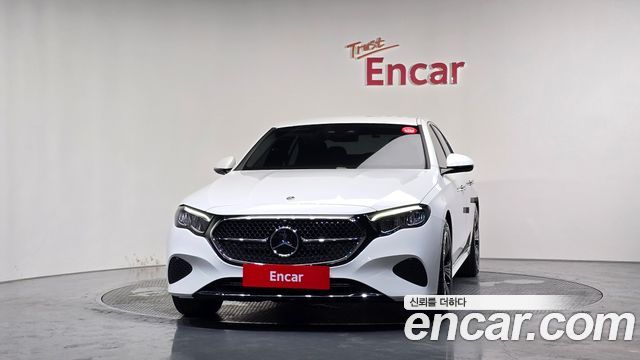 Mercedes-Benz E-Class (W214) E200 Avantgarde Limited 2025 — фото 3