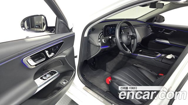 Mercedes-Benz E-Class (W214) E200 Avantgarde Limited 2025 — фото 10