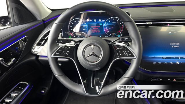 Mercedes-Benz E-Class (W214) E200 Avantgarde Limited 2025 — фото 13