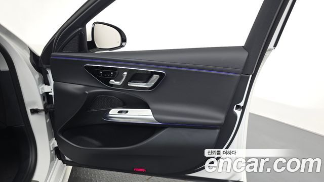 Mercedes-Benz E-Class (W214) E200 Avantgarde Limited 2025 — фото 24